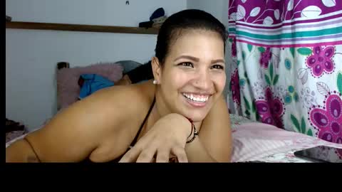 ana_lopez11 online show from December 19, 10:21 pm