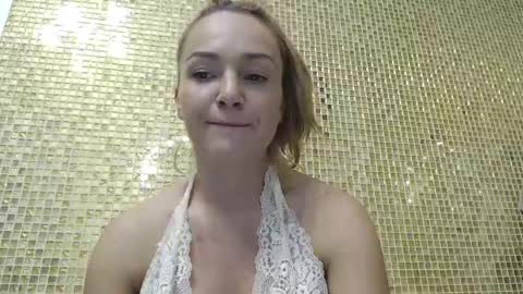 Ana online show from February 4, 6:06 pm