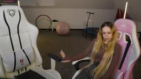 PLAYHARD054 online show from November 11, 11:34 am