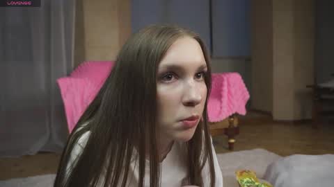 anahi_roberts online show from May 14, 5:00 pm