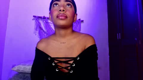 Snapshot of anais_tgn chatting on October 14, 11:46 am anais_tgn online show from October 14, 11:46 am