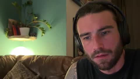 Snapshot of anal_prince69 chatting on October 15, 2:48 am anal_prince69 online show from October 15, 2:48 am