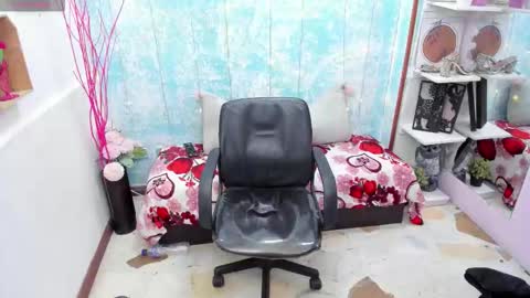 Analia online show from November 9, 3:26 pm