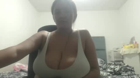 analy_hot online show from April 22, 3:35 am