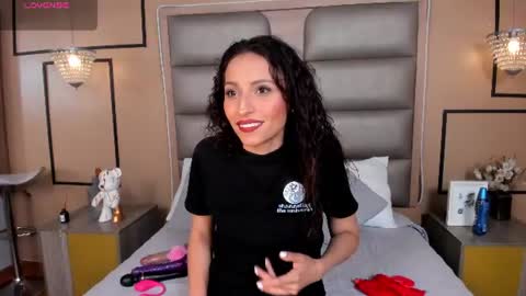 Ana Maria  online show from June 25, 8:36 pm