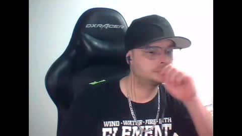 anarchyy1994 online show from April 13, 8:40 am