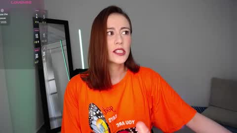 anastasia_doll8 online show from February 18, 7:35 pm