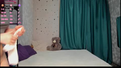 Snapshot of anastasia_gold1 chatting on February 7, 2:19 am anna online show from February 7, 2:19 am