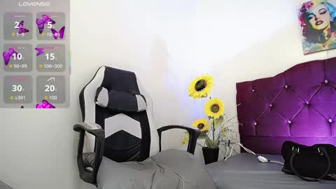 anastasia_herrera online show from March 7, 9:09 am