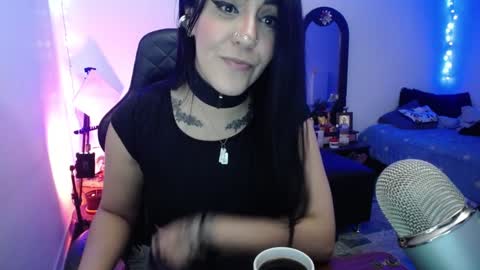 Snapshot of anastasiabasst__ chatting on February 6, 8:29 am Jennyfer.... but u can say me Anastasia online show from February 6, 8:29 am