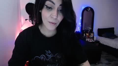 Snapshot of anastasiabasst__ chatting on March 11, 10:07 am Jennyfer.... but u can say me Anastasia online show from March 11, 10:07 am