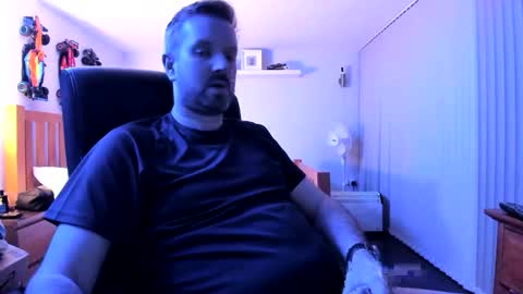 andccc000 online show from December 13, 7:53 pm