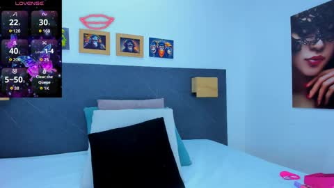 Andrea online show from April 22, 12:34 pm