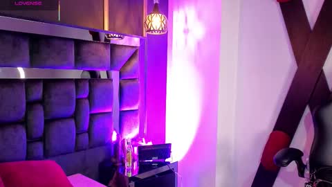 andiejones online show from November 20, 2:14 pm