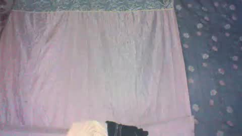 andre415913 online show from April 23, 3:47 am
