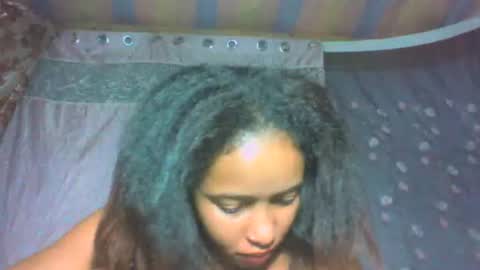 andre415913 online show from May 1, 2:38 am