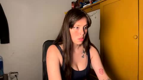 Andrea online show from December 9, 6:23 am