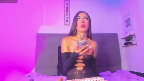 Andrea  online show from April 26, 3:59 am