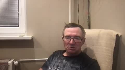 andreass60 online show from December 16, 6:31 am