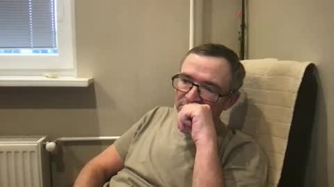 andreass60 online show from November 28, 8:21 am