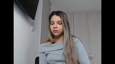 andreau 19 online show from July 9, 1:26 pm