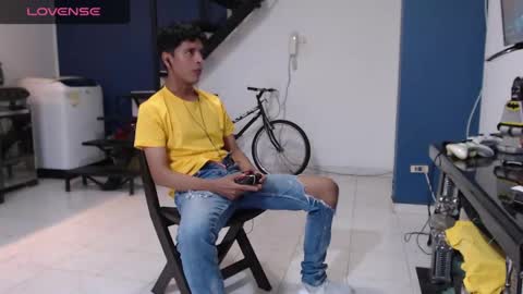 Andres Dean online show from January 29, 10:32 pm