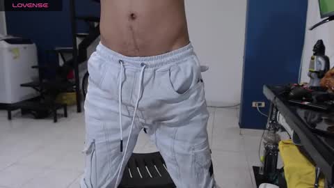 Andres Dean online show from December 7, 11:18 pm