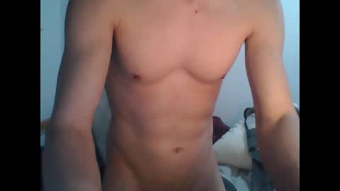 andresse_lat online show from February 19, 1:49 am