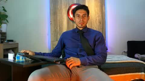 Andrew online show from February 17, 1:48 am