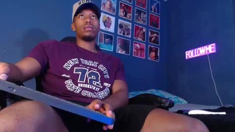 Andrew online show from December 2, 6:16 pm