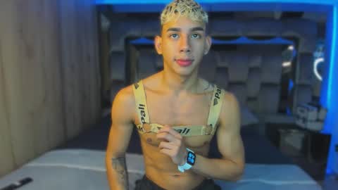 Andrew M. online show from January 31, 10:40 pm