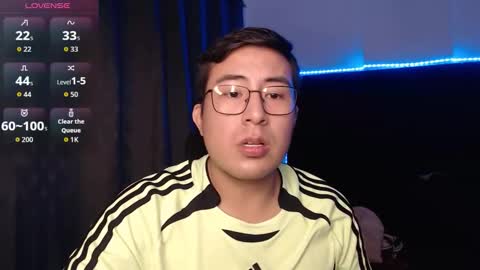 andrewmhilton_ online show from February 20, 6:13 am