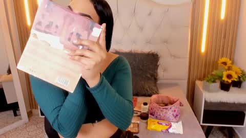 Andrys online show from October 2, 8:18 pm