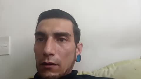 Snapshot of andsexbi69 chatting on October 26, 1:45 pm andsexbi69 online show from October 26, 1:45 pm
