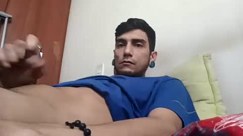 Snapshot of andsexbi69 chatting on October 21, 1:27 pm andsexbi69 online show from October 21, 1:27 pm