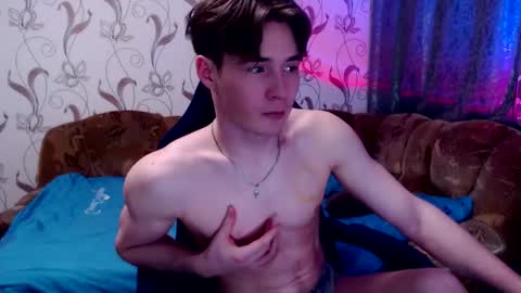 Andy online show from April 6, 10:33 pm