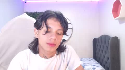 andy_dan1 online show from January 31, 9:16 pm