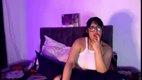 andy_emily online show from February 27, 1:42 am