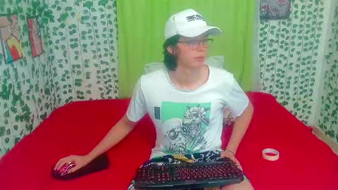 Andy Gray online show from May 1, 5:07 pm