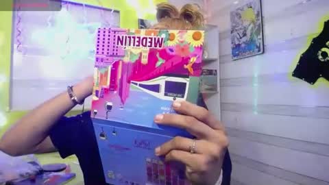 andy online show from November 28, 9:22 pm