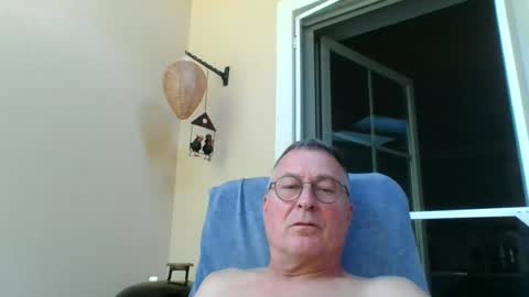 andybayern online show from June 18, 4:23 pm