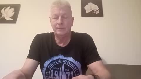 andyk1704 online show from January 27, 7:45 am