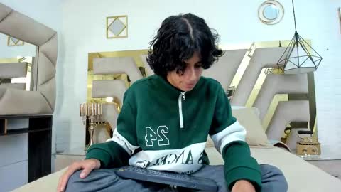 andyxibrat online show from November 9, 11:57 am