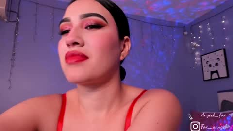 Snapshot of angeel_fox chatting on February 12, 3:18 am Angel online show from February 12, 3:18 am