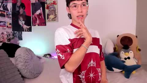 Angel   help me with 100 thumbs up online show from January 6, 8:35 pm