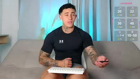 angel_boy01 online show from June 8, 1:39 am
