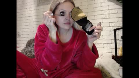 Snapshot of angel_girllovemy chatting on January 20, 4:54 am ANGEL online show from January 20, 4:54 am