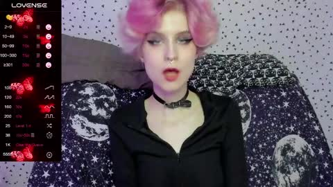 Angel Dust online show from May 14, 7:01 pm