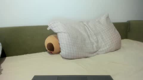 angel_lee__ online show from May 24, 5:03 am