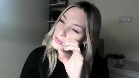 Angela online show from February 16, 6:33 am